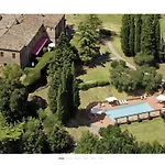 In Mit Gemeinschaftspool- Grill Und Garten By Interhome *