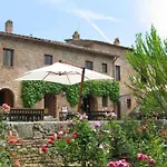 In Mit Gemeinschaftspool- Grill Und Garten By Interhome Apartment Chiusi