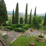 In Mit Gemeinschaftspool- Grill Und Garten By Interhome * Chiusi