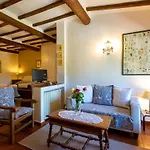 In Mit Gemeinschaftspool- Grill Und Garten By Interhome Apartment *